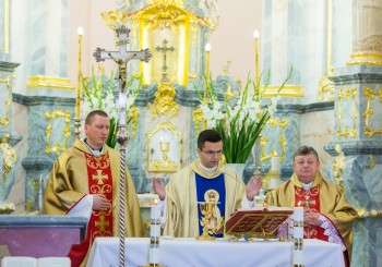 KĄ REIŠKIA “UŽSAKYTI MIŠIAS” IR KOKIOS GALI BŪTI MIŠIŲ INTENCIJOS